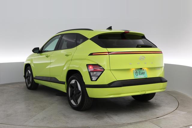 2024 Hyundai Kona — photo 9 of 21