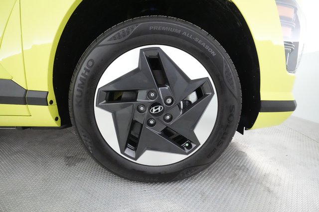 2024 Hyundai Kona — photo 15 of 21