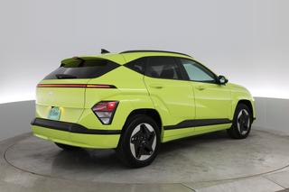 2024 Hyundai Kona — photo 2 of 21