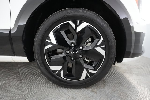 2023 Kia Niro EV — photo 13 of 26