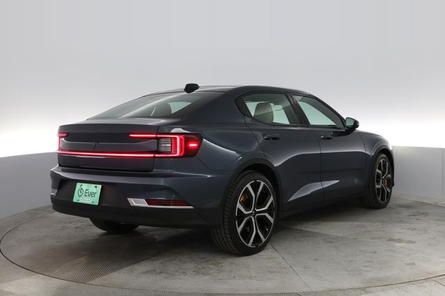 2022 Polestar 2 — photo 3 of 20