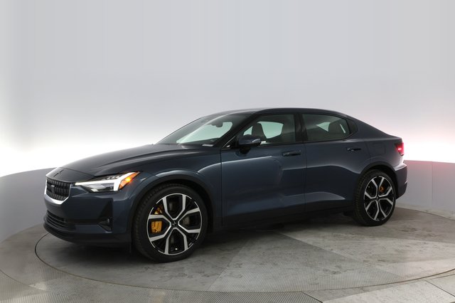 2022 Polestar 2 — photo 10 of 20