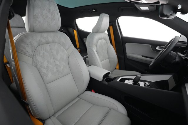 2024 Polestar 2 — photo 19 of 22