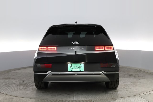 2024 Hyundai IONIQ 5 — photo 14 of 20
