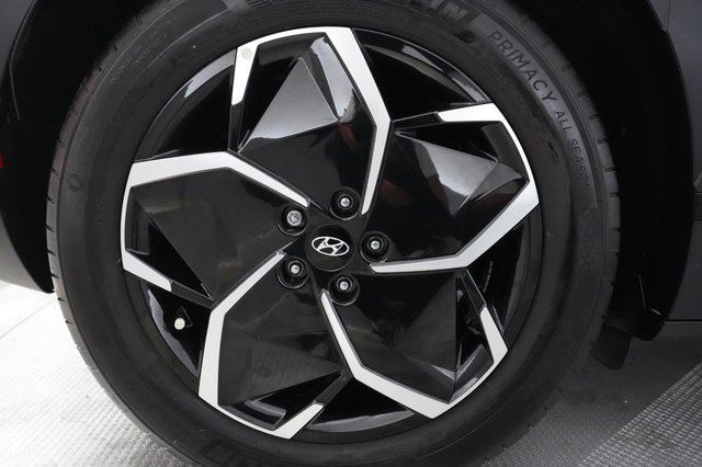 2023 Hyundai IONIQ 5 — photo 15 of 21