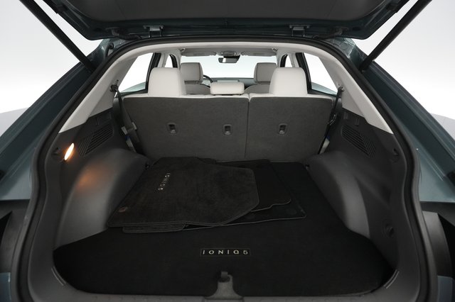 2023 Hyundai IONIQ 5 — photo 6 of 21