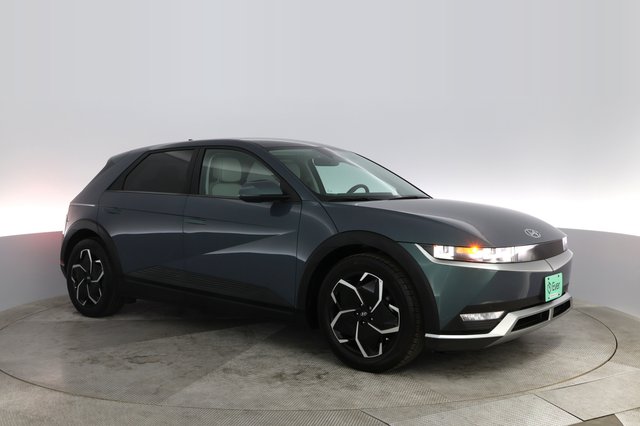 2023 Hyundai IONIQ 5 — photo 10 of 21