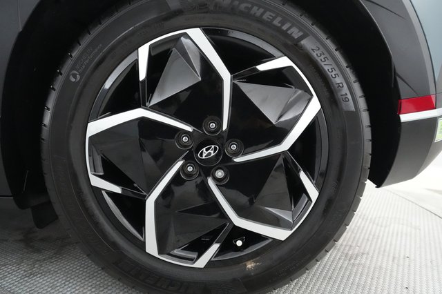 2023 Hyundai IONIQ 5 — photo 16 of 21
