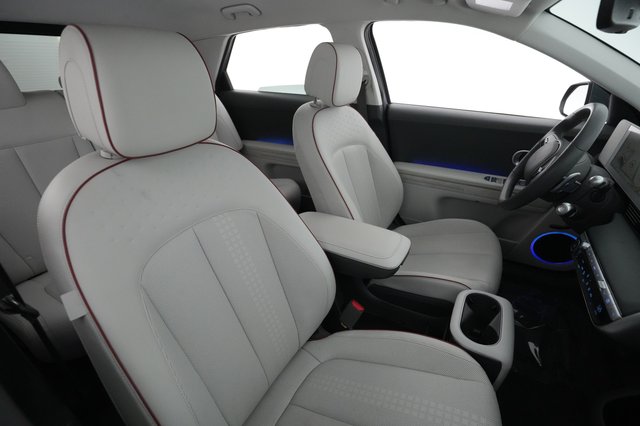 2023 Hyundai IONIQ 5 — photo 18 of 21