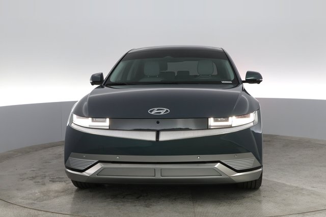 2023 Hyundai IONIQ 5 — photo 6 of 24
