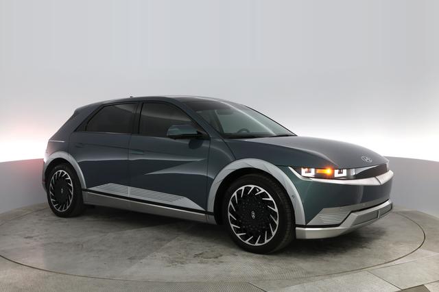 2023 Hyundai IONIQ 5 — photo 8 of 24