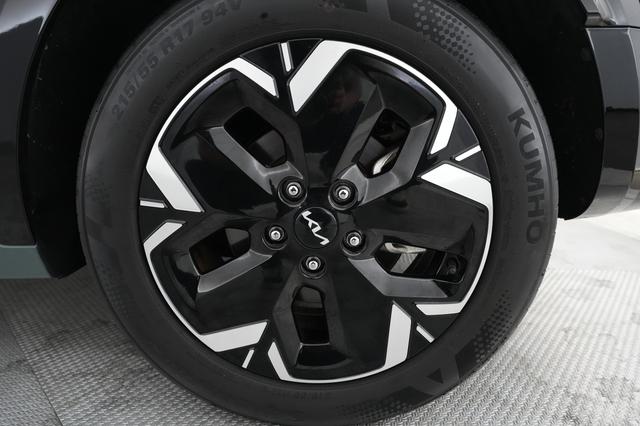 2023 Kia Niro EV — photo 7 of 20