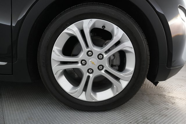 2020 Chevrolet Bolt EV — photo 17 of 20