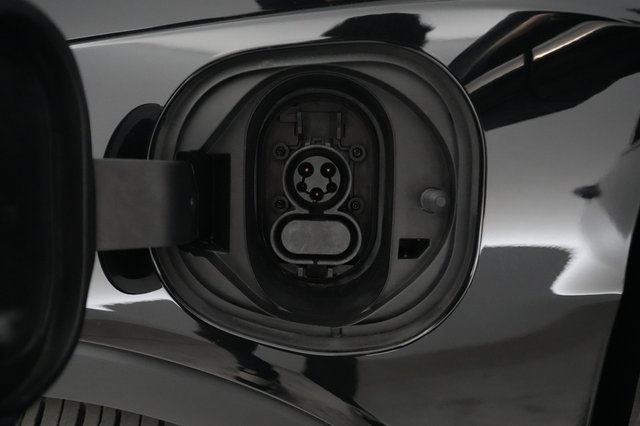 2020 Chevrolet Bolt EV — photo 8 of 20