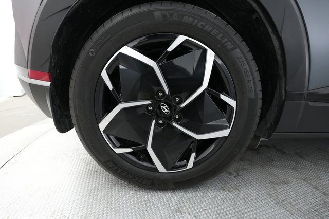 2023 Hyundai IONIQ 5 — photo 17 of 22