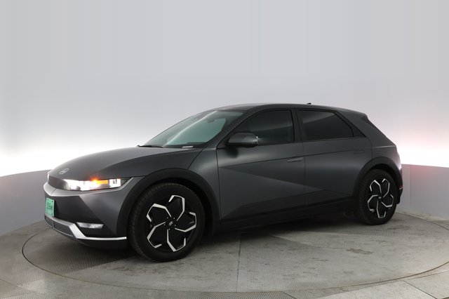 2023 Hyundai IONIQ 5 — photo 10 of 22