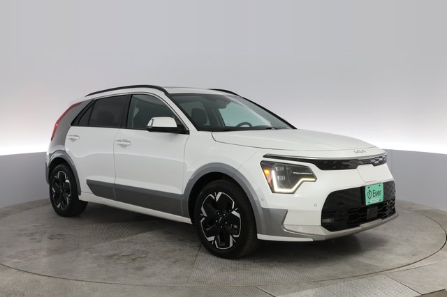 2023 Kia Niro EV — photo 13 of 23