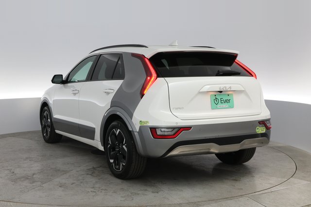2023 Kia Niro EV — photo 14 of 23