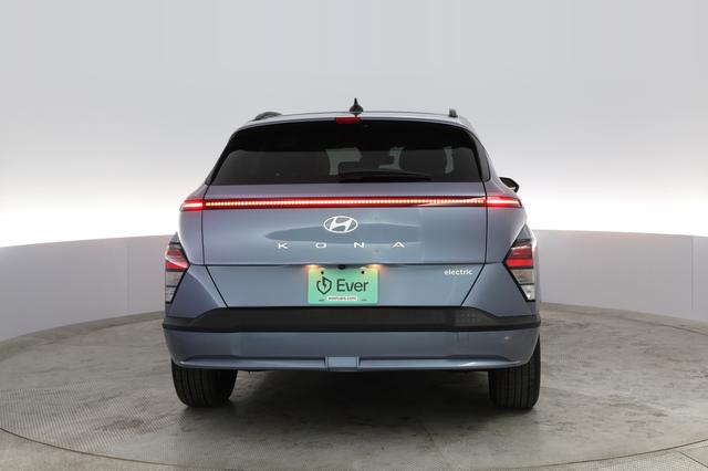 2024 Hyundai Kona — photo 8 of 19