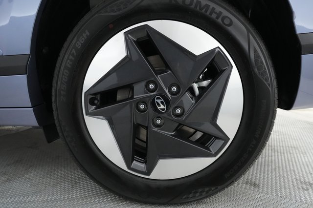 2024 Hyundai Kona — photo 11 of 19