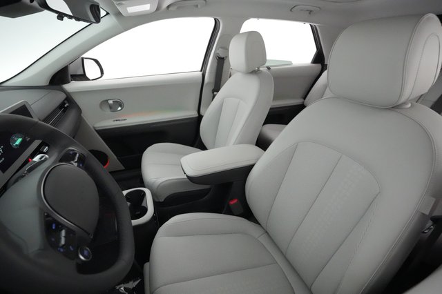 2024 Hyundai IONIQ 5 — photo 3 of 20