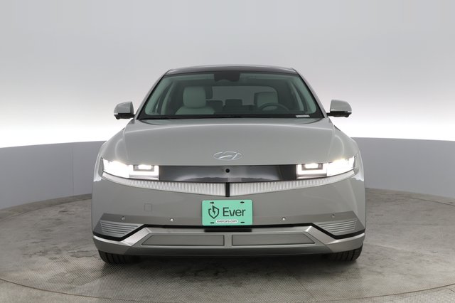 2024 Hyundai IONIQ 5 — photo 13 of 20