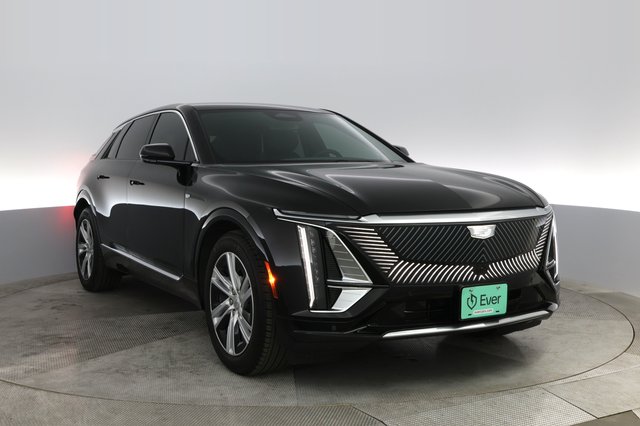 2024 Cadillac LYRIQ — photo 7 of 25
