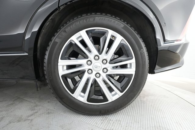 2024 Cadillac LYRIQ — photo 14 of 25