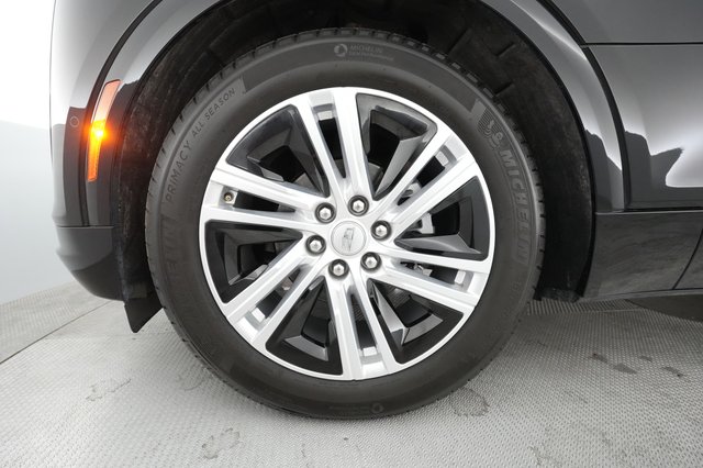 2024 Cadillac LYRIQ — photo 13 of 25