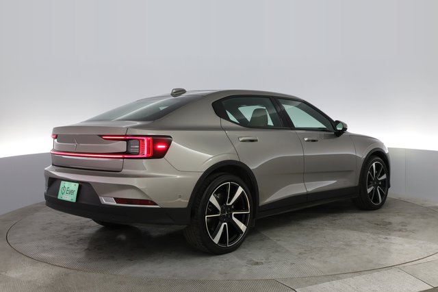 2022 Polestar 2 — photo 2 of 27
