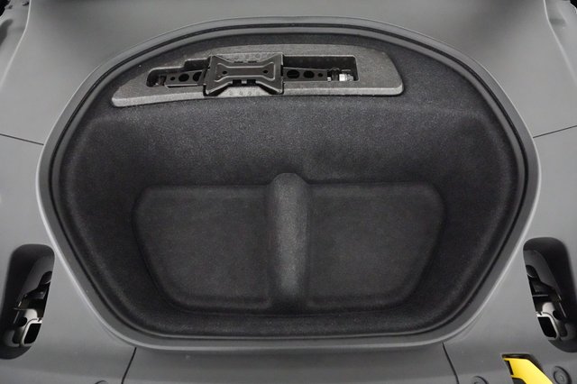 2022 Polestar 2 — photo 20 of 27