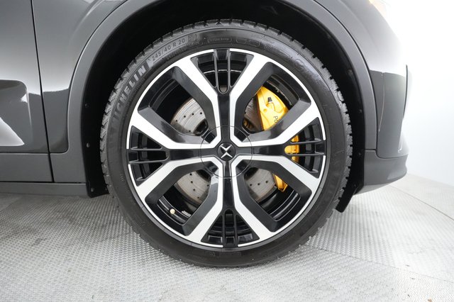 2022 Polestar 2 — photo 13 of 23