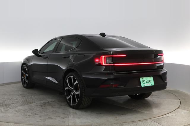 2022 Polestar 2 — photo 9 of 23
