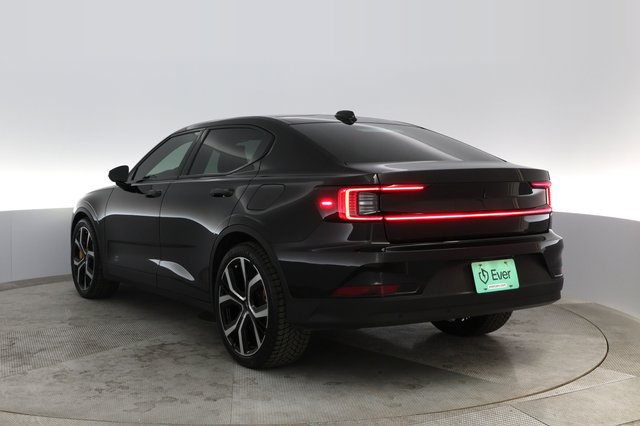 2022 Polestar 2 — photo 9 of 23