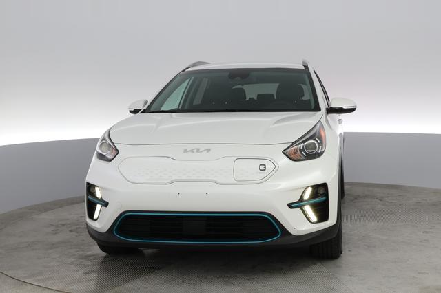 2022 Kia Niro EV — photo 5 of 24