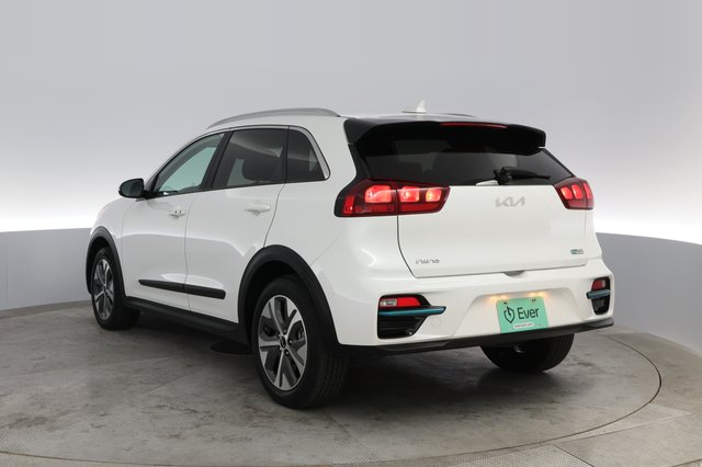 2022 Kia Niro EV — photo 9 of 24