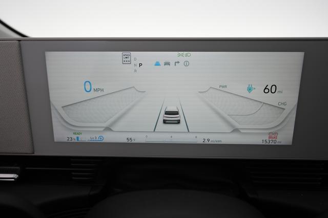 2023 Hyundai IONIQ 5 — photo 5 of 22