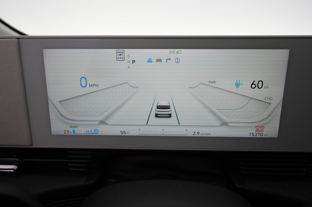 2023 Hyundai IONIQ 5 — photo 5 of 22