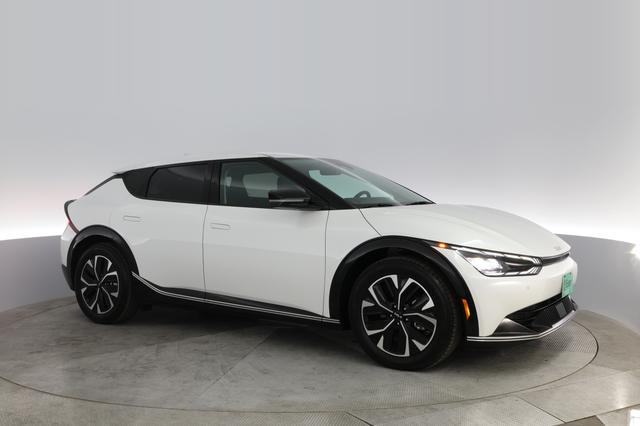 2024 Kia EV6 — photo 7 of 20