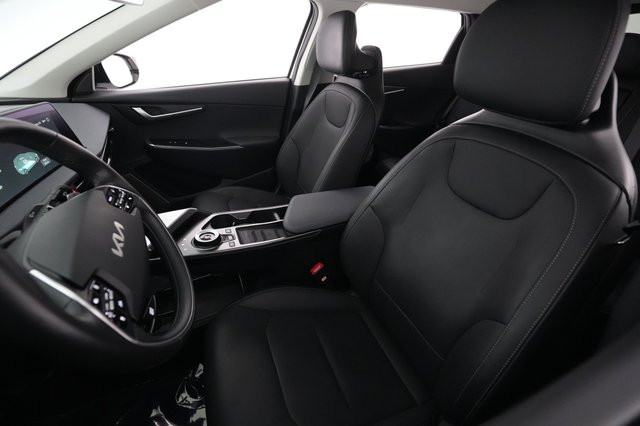 2024 Kia EV6 — photo 15 of 20