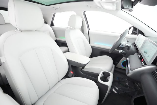 2023 Hyundai IONIQ 5 — photo 18 of 21