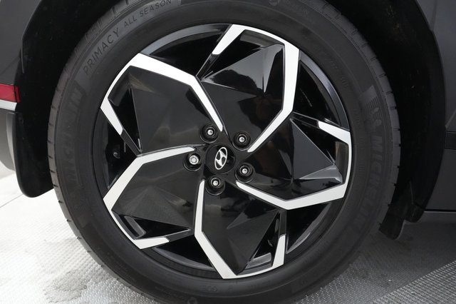 2023 Hyundai IONIQ 5 — photo 14 of 20