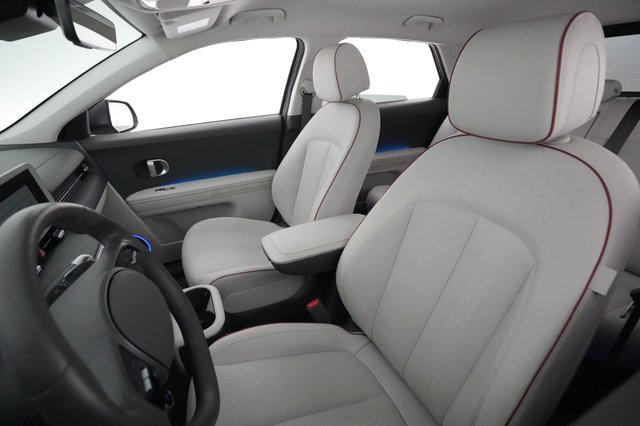 2023 Hyundai IONIQ 5 — photo 15 of 20