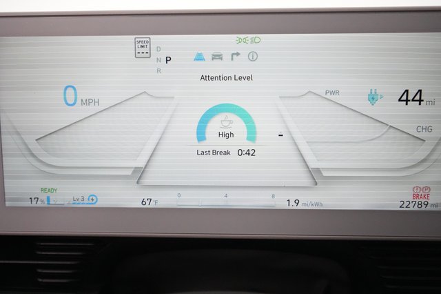 2023 Hyundai IONIQ 5 — photo 4 of 20