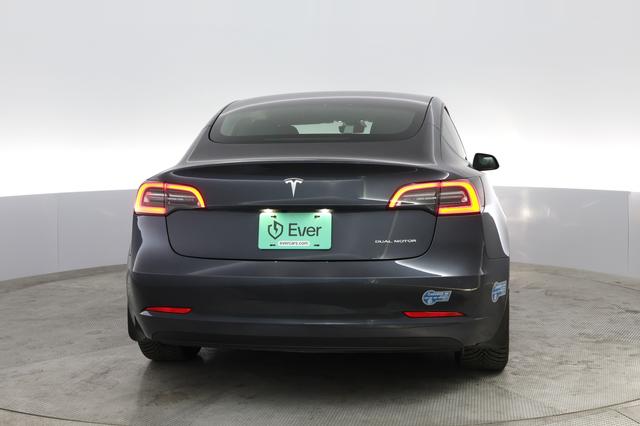 2021 Tesla Model 3 — photo 8 of 26