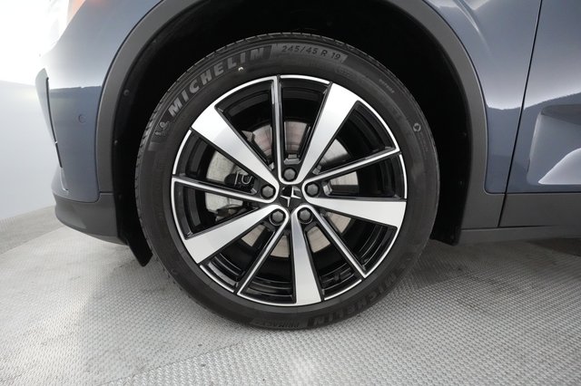 2022 Polestar 2 — photo 7 of 23