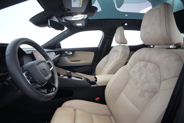 2022 Polestar 2 — photo 3 of 23