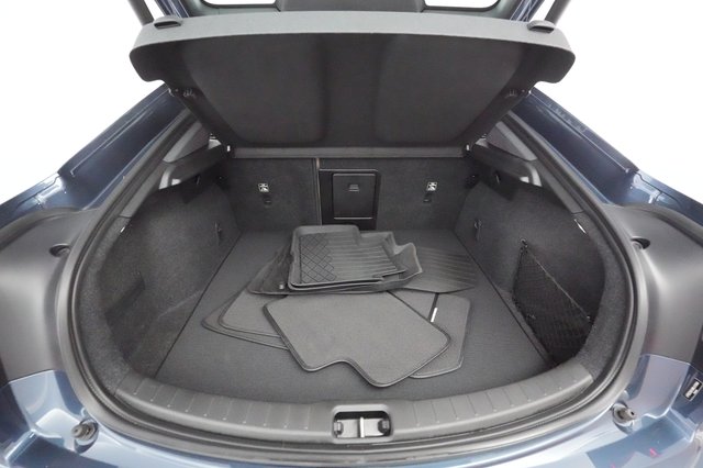 2022 Polestar 2 — photo 6 of 23