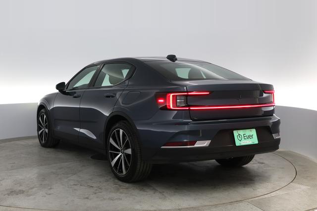 2022 Polestar 2 — photo 9 of 23