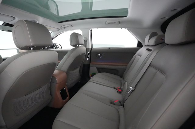 2024 Hyundai IONIQ 5 — photo 20 of 23